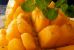 Jeżyki z mango z cukrem miętowym z cyklu “Kuchnia Zosi”